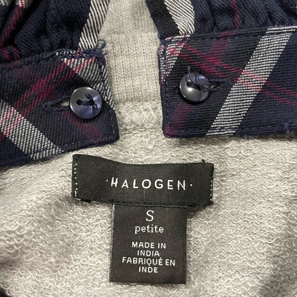 Halogen Gray Plaid Collar Pullover Sweater Petite… - image 4